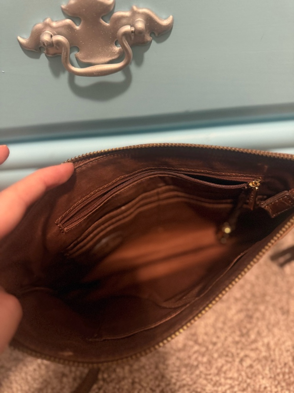Fossil Croc-Embossed Leather Crossbody in Cognac Brown - Picture 3 of 3
